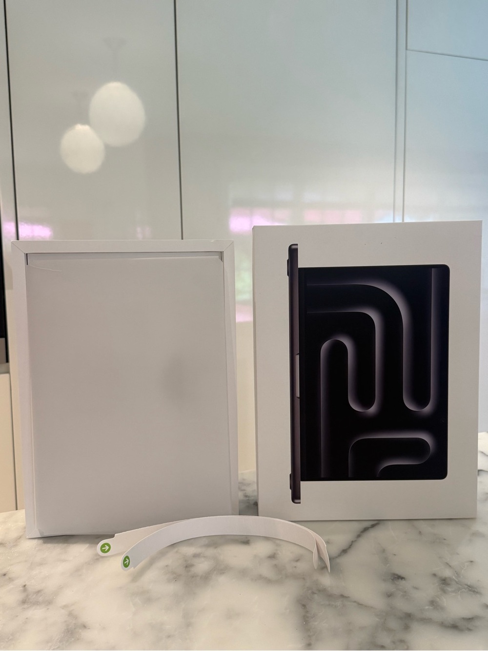 MacBook Pro Box 14 inch